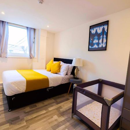 3 Bedroomflat-Free Parking-Wifi-Parking-8People Лондон Экстерьер фото