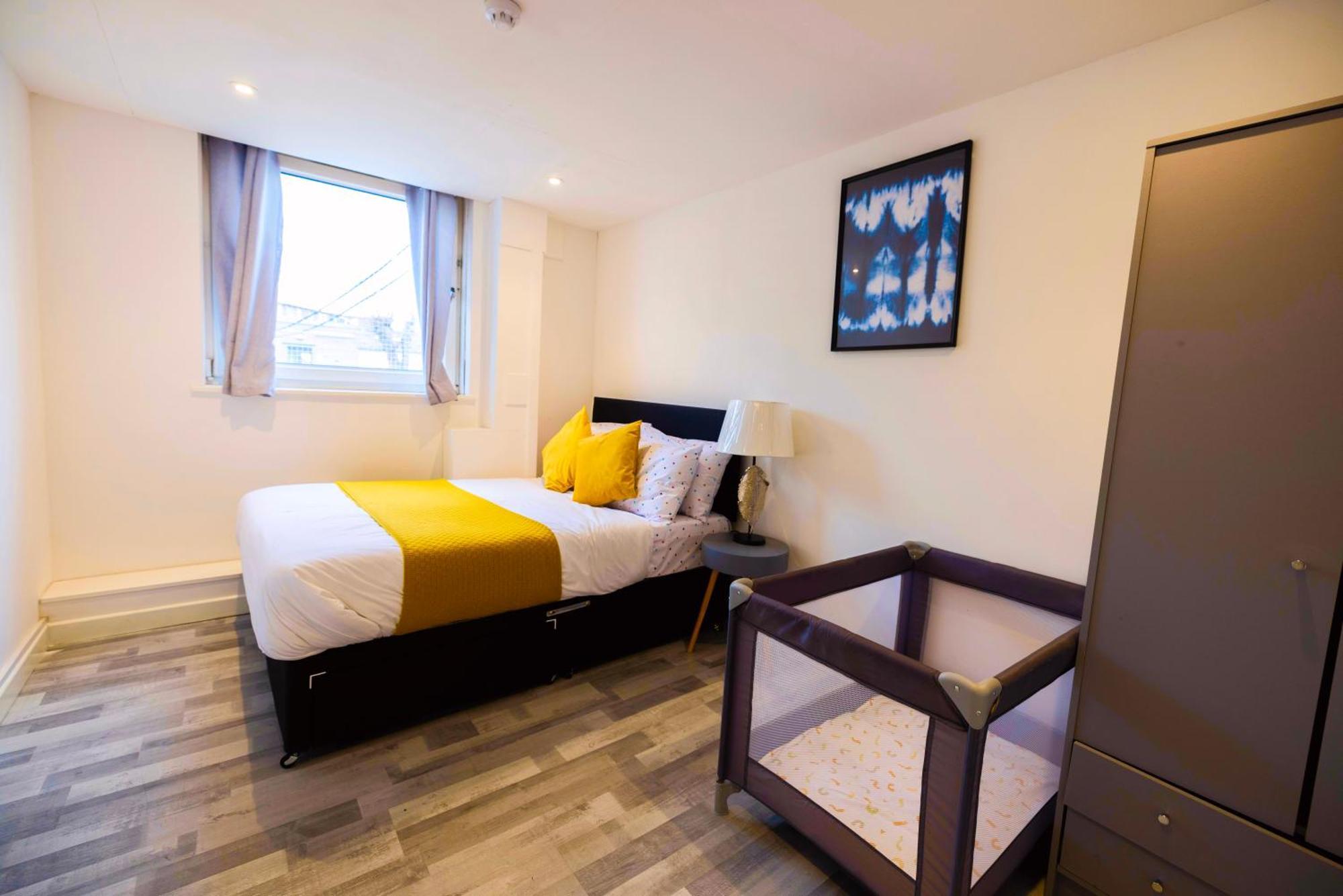 3 Bedroomflat-Free Parking-Wifi-Parking-8People Лондон Экстерьер фото